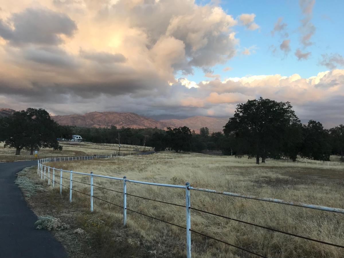 Morning Star Vista Near Yosemite - Countryside With Mountain Views Apartment Mariposa Exterior photo